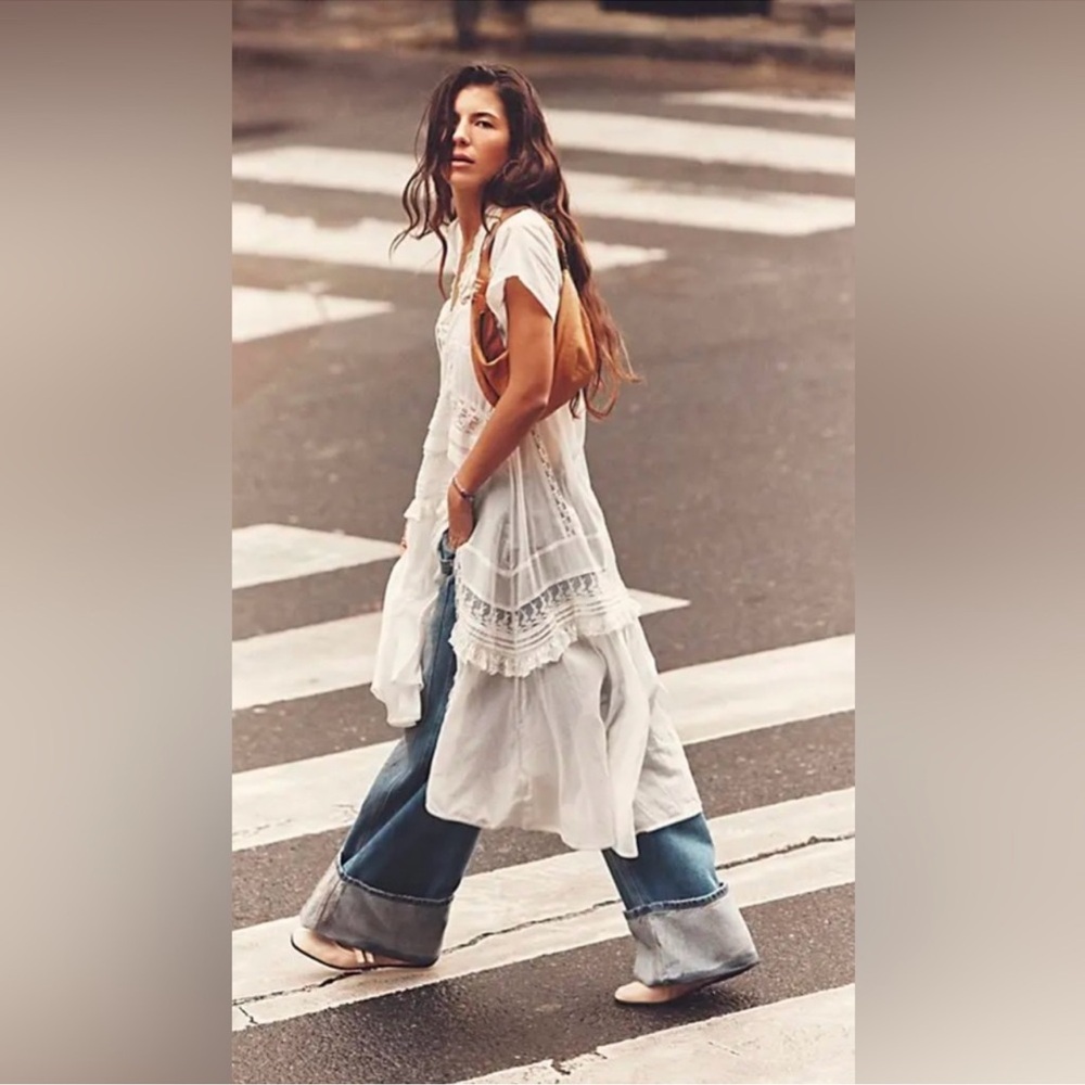 LIVE Free People We The Free Blue Wide Leg Jeans High Waist Final Countdown Cuff